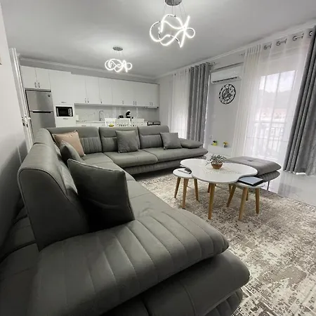 Luxury * Korce